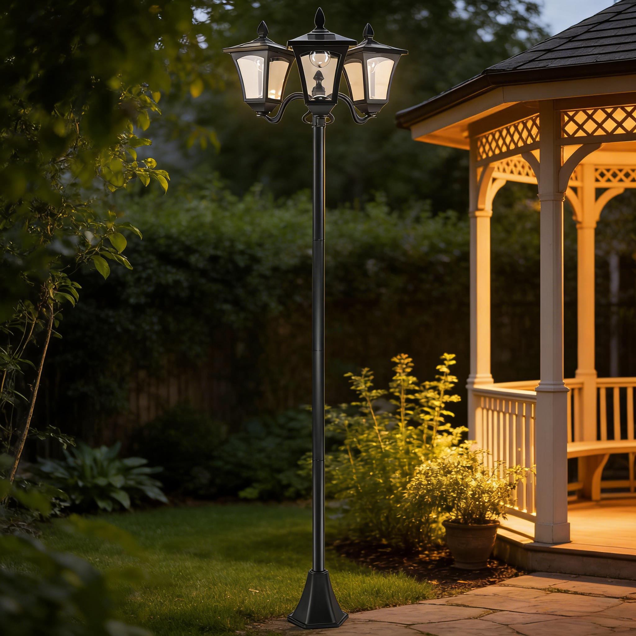 Triple Head outdoor Solar Powered Lamp, Street Vintage Solar Post Lamp